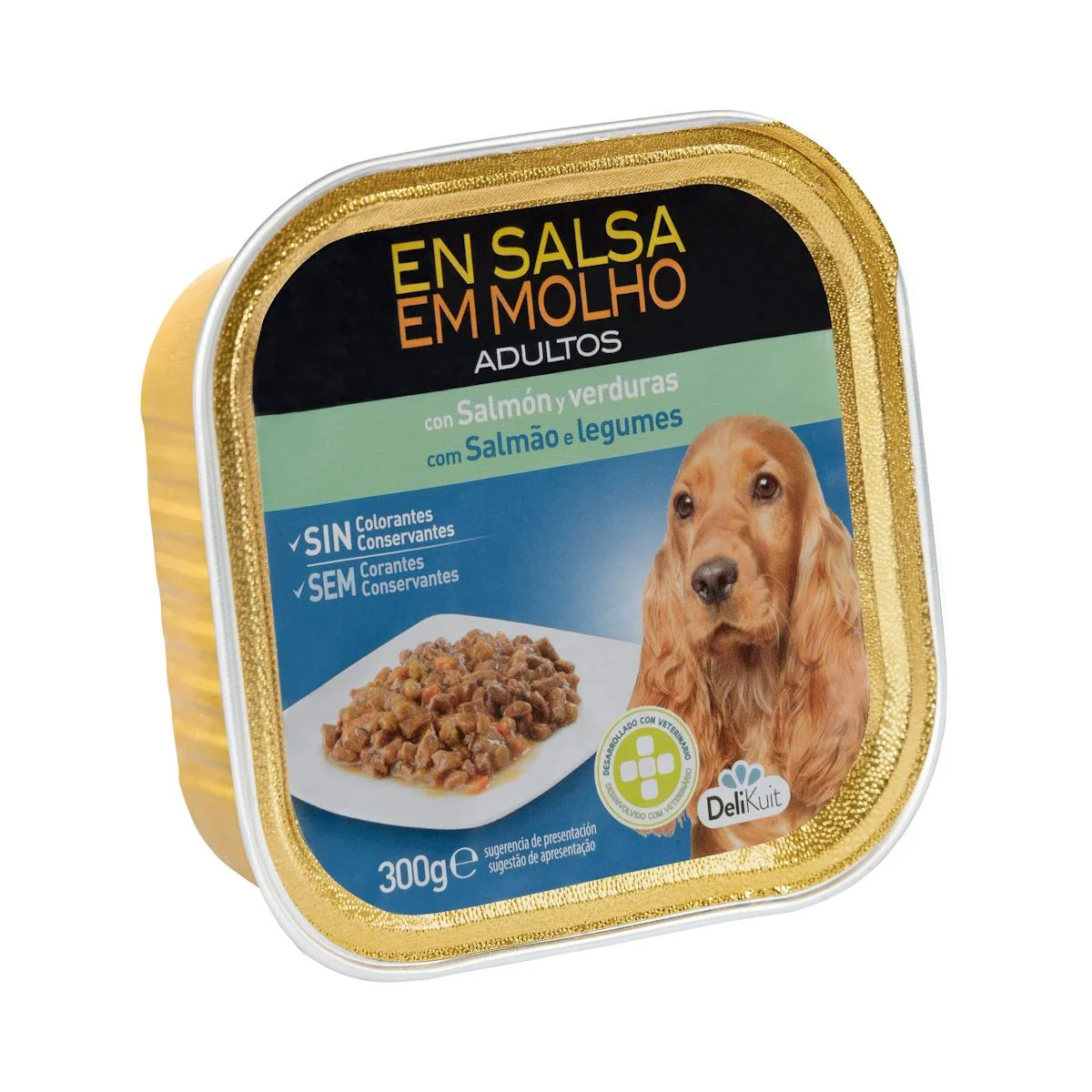 Chunks of salmon and vegetables in sauce adult dog food Delikuit